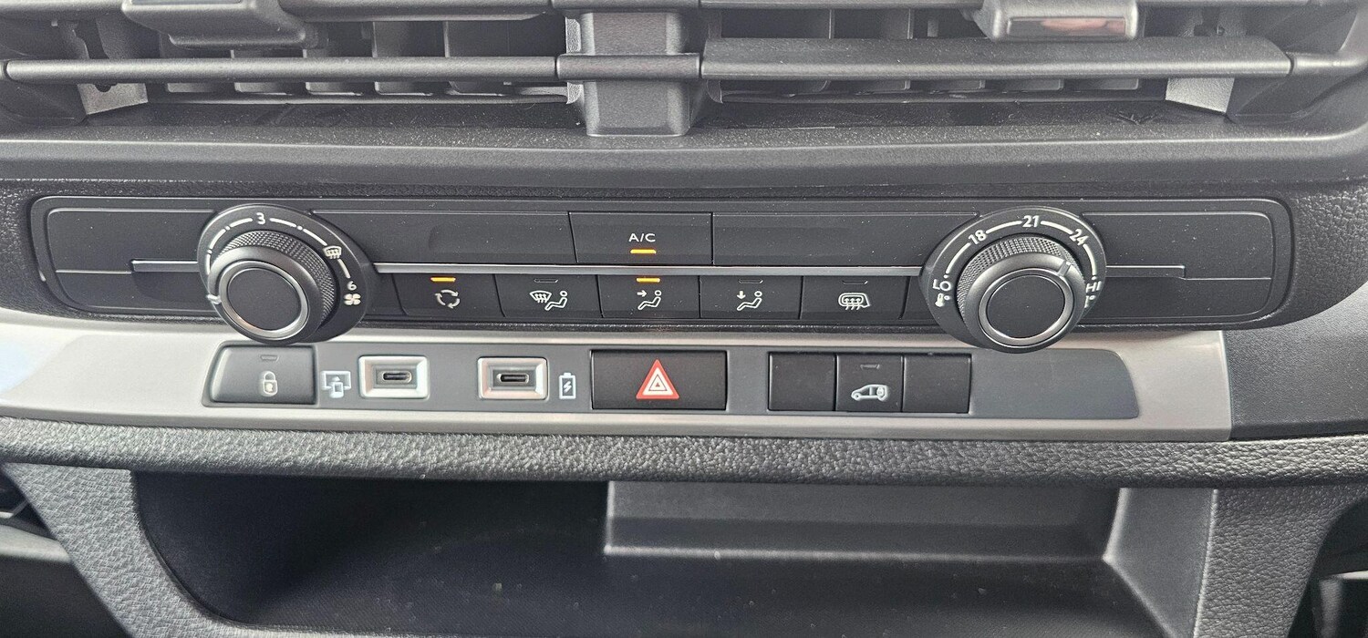 Used Peugeot Expert 2025 for sale - 76865984: Photo 24