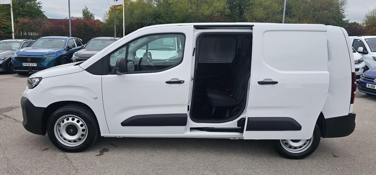Used Citroen Berlingo 2025 for sale - 76913360: Photo 14