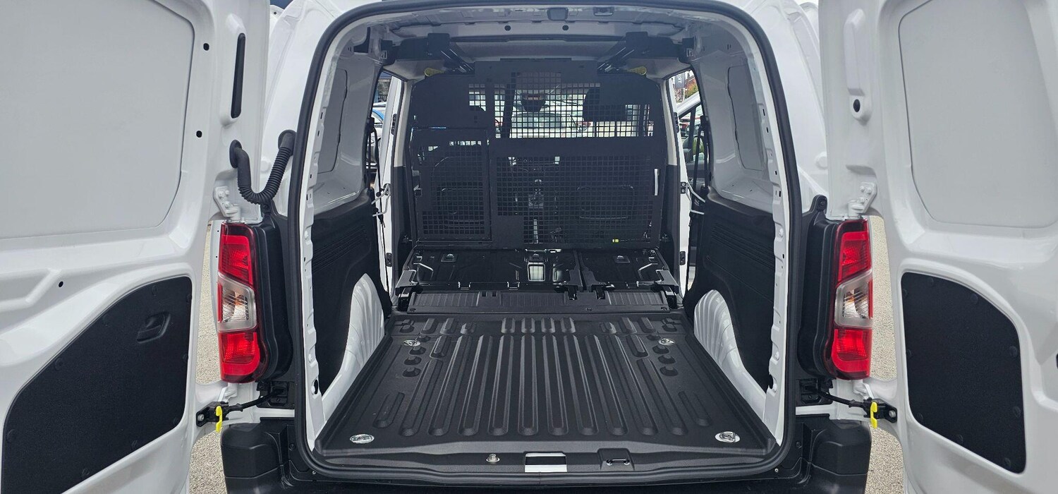 Used Citroen Berlingo 2025 for sale - 76913360: Photo 20