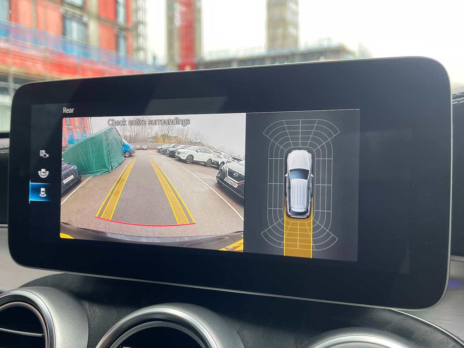 Used Mercedes-Benz GLC 2022 for sale - 76986951: Photo 11