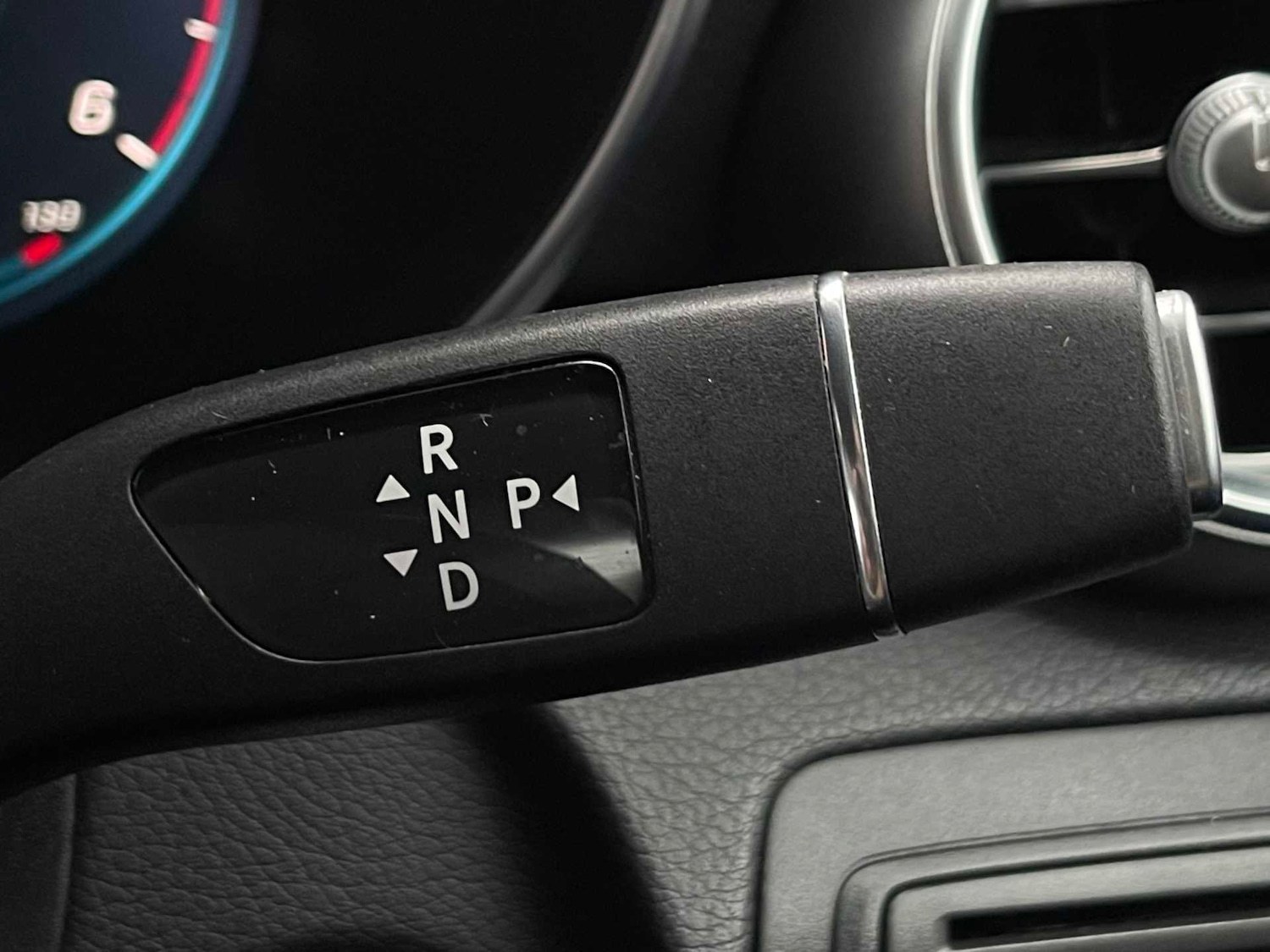 Used Mercedes-Benz GLC 2022 for sale - 76986951: Photo 28