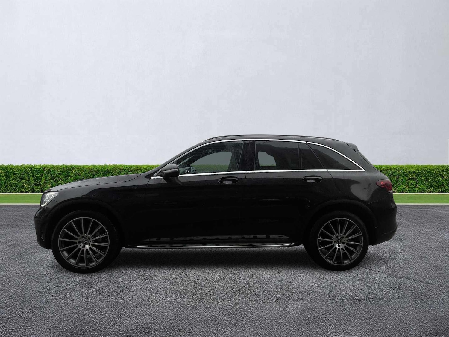 Used Mercedes-Benz GLC 2022 for sale - 76986951: Photo 4