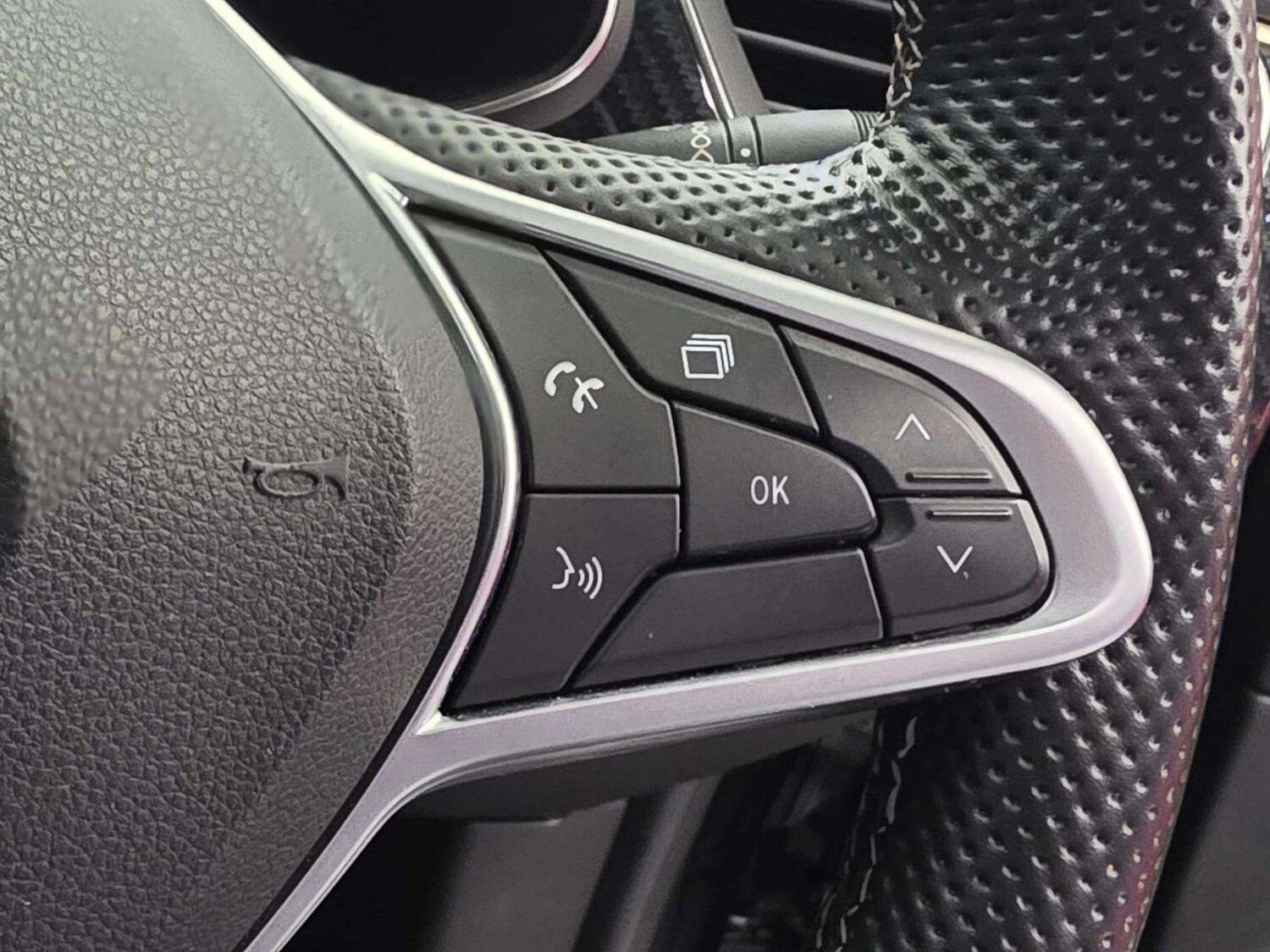 Used Renault Arkana 2023 for sale - 78196144: Photo 12