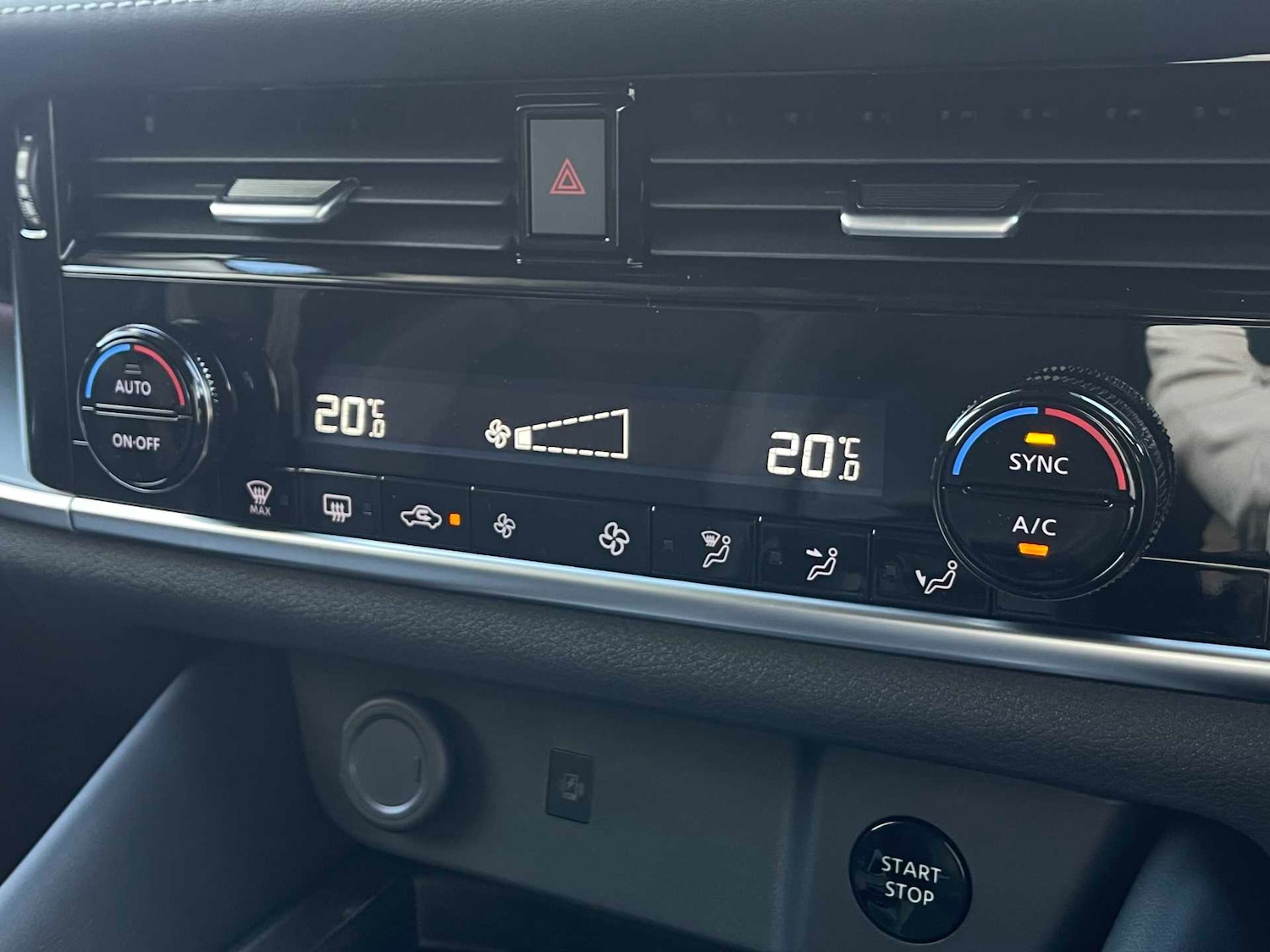 Used Nissan Qashqai 2025 for sale - 76618519: Photo 24