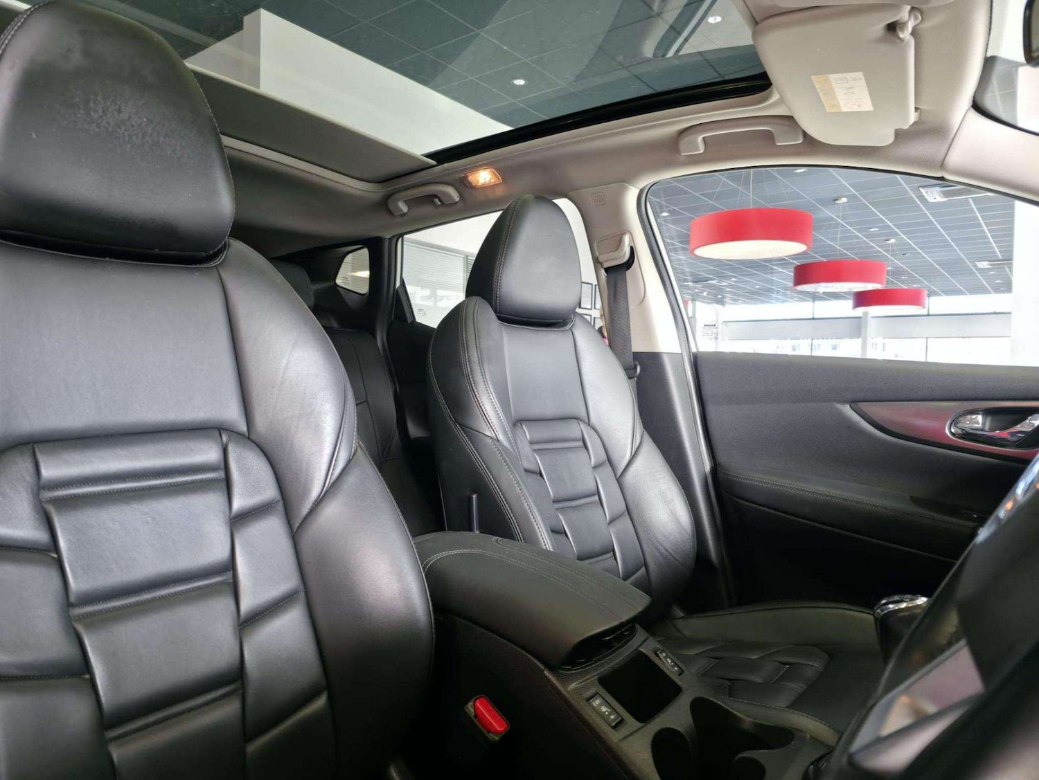 Used Nissan Qashqai 2021 for sale - 78196230: Photo 2