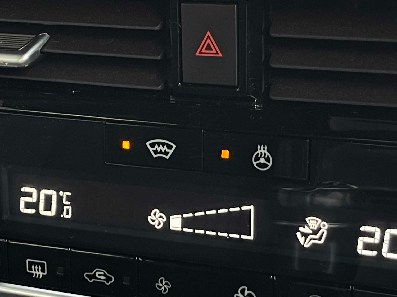 Used Nissan Qashqai 2022 for sale - 76958789: Photo 41