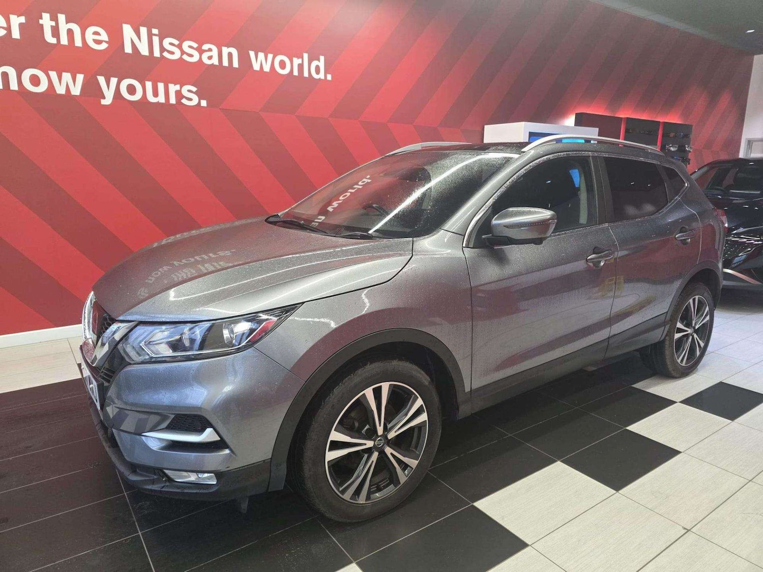 Used Nissan Qashqai 2017 for sale - 77701326: Photo 10