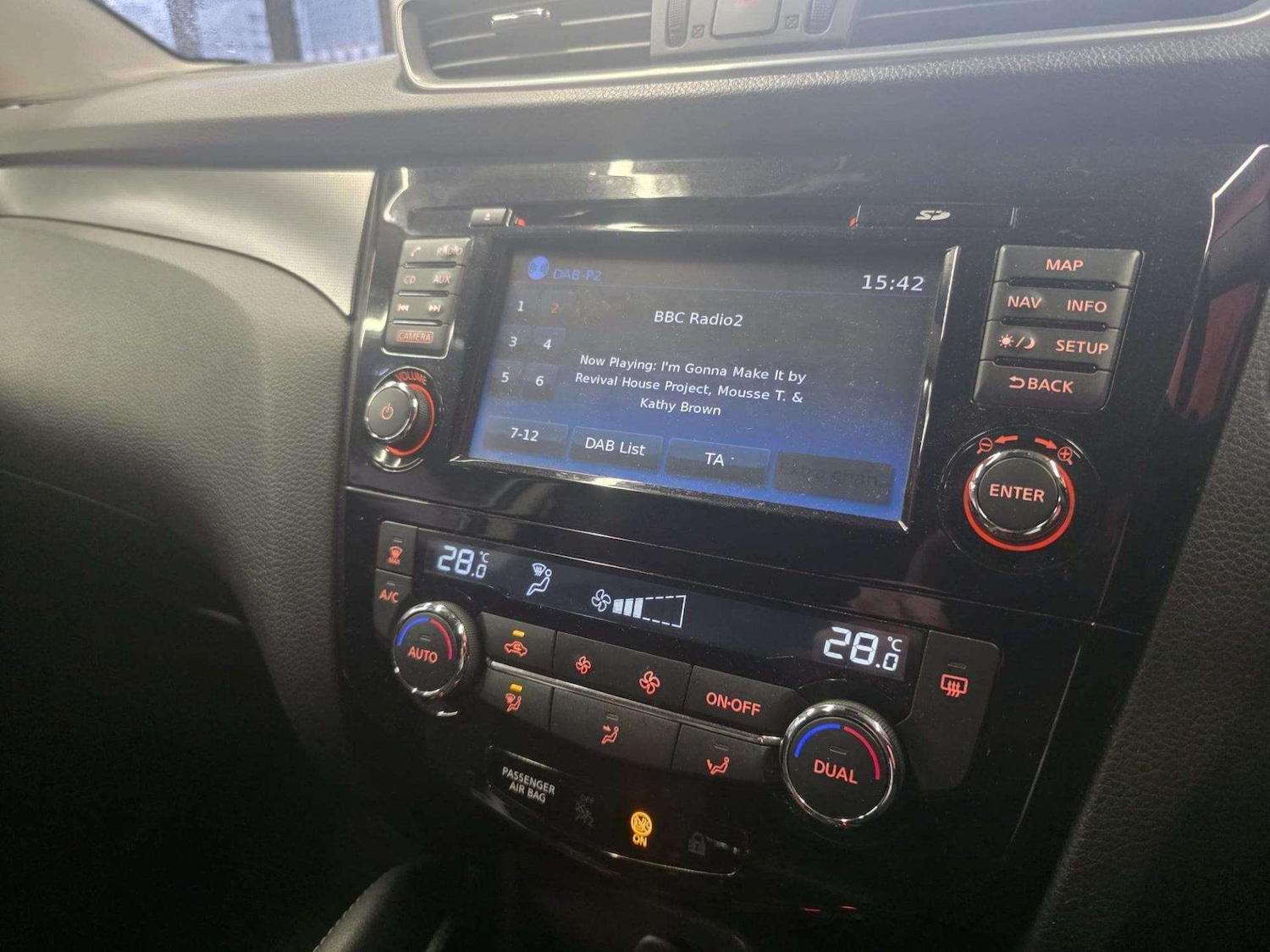 Used Nissan Qashqai 2017 for sale - 77701326: Photo 24