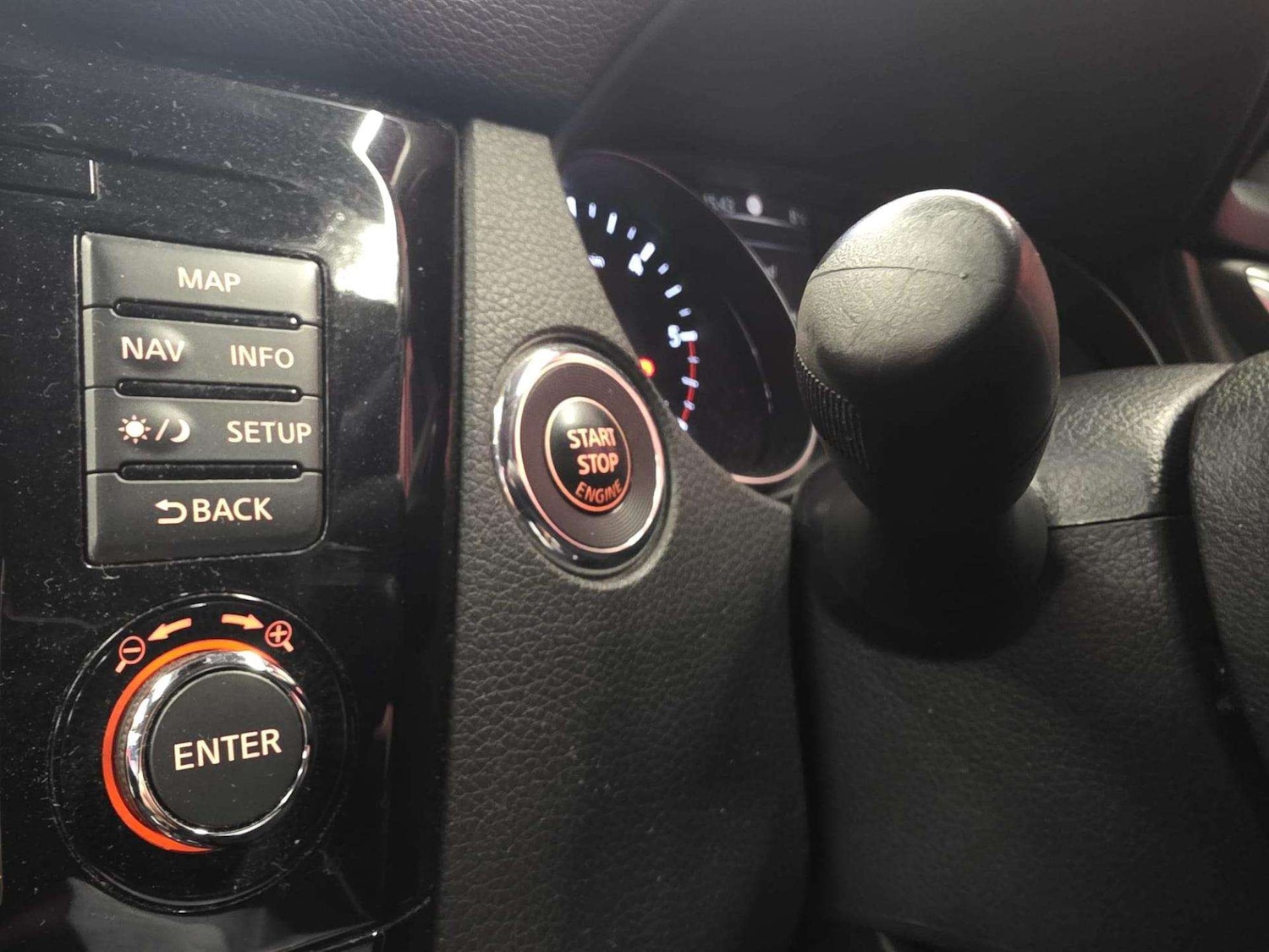 Used Nissan Qashqai 2017 for sale - 77701326: Photo 26