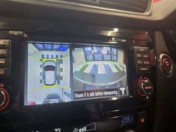 Used Nissan Qashqai 2017 for sale - 77701326: Photo