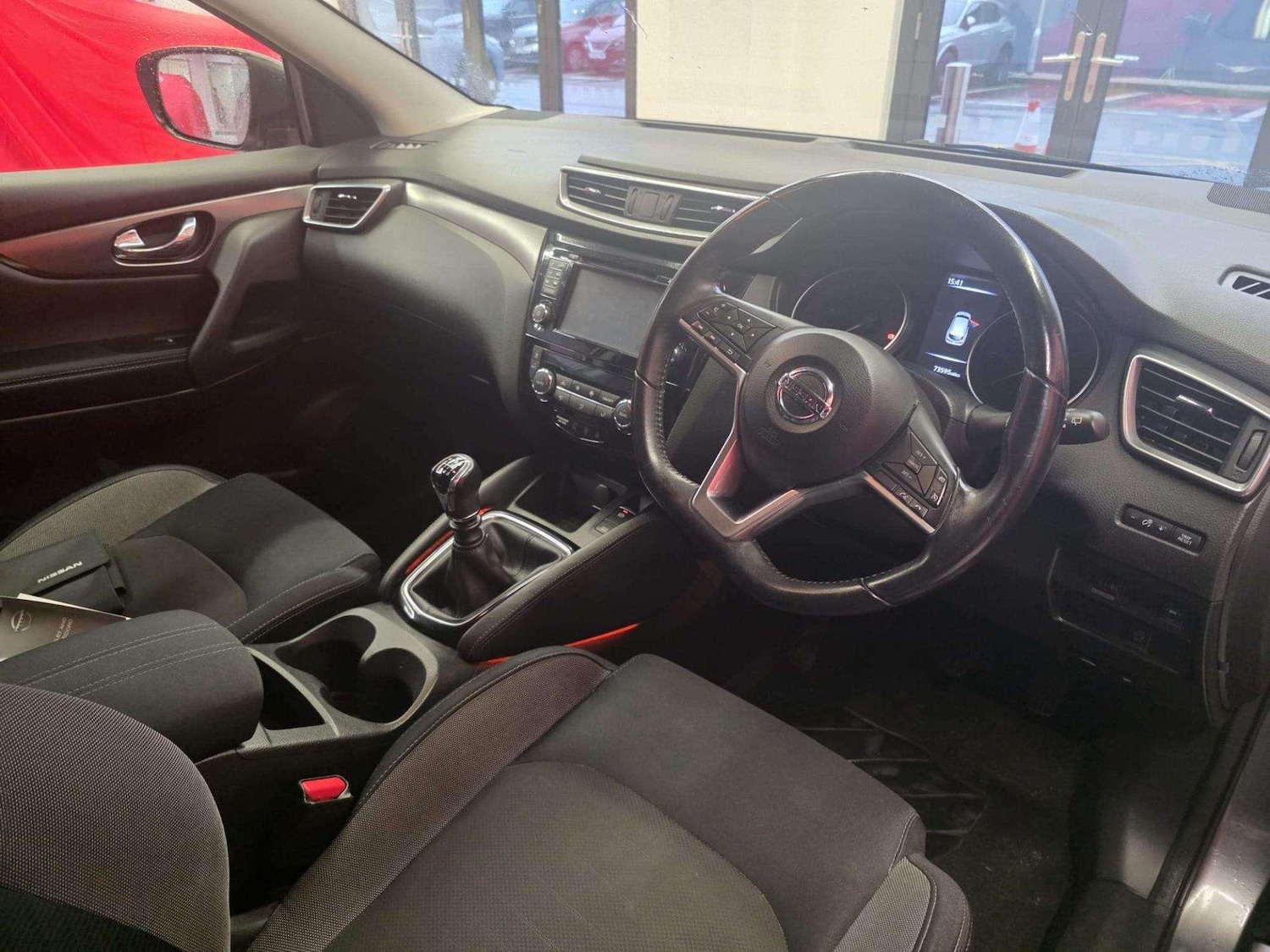 Used Nissan Qashqai 2017 for sale - 77701326: Photo 31