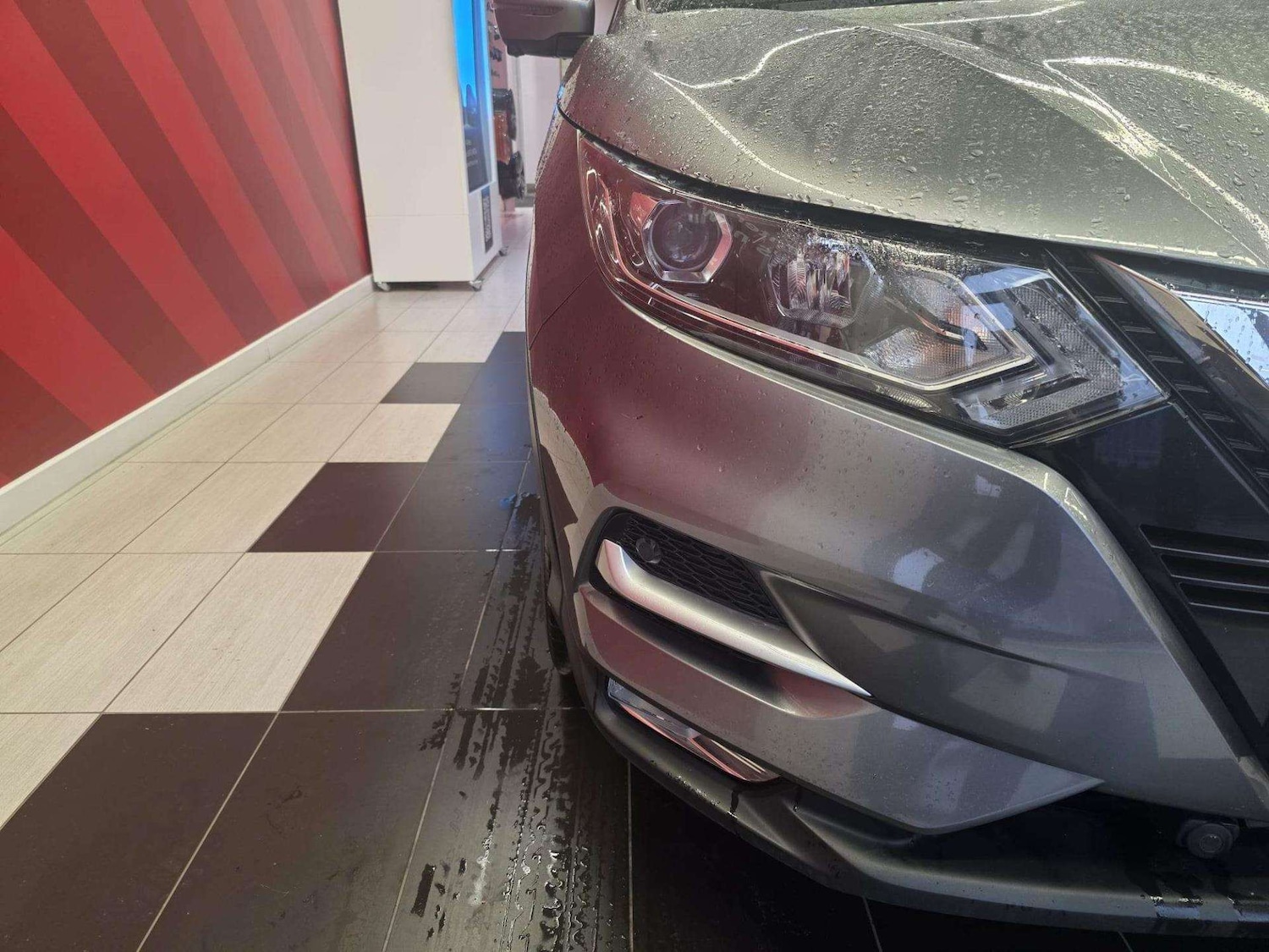 Used Nissan Qashqai 2017 for sale - 77701326: Photo 4