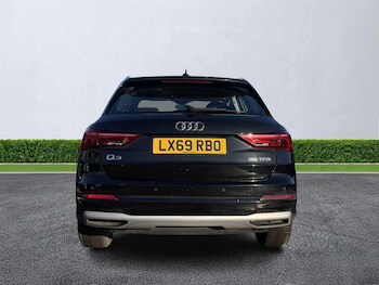 Used Audi Q3 2019 for sale - 77489690: Photo