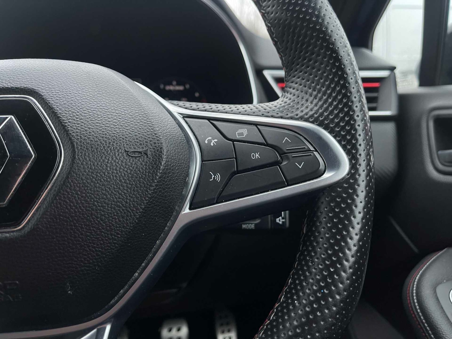 Used Renault Clio 2022 for sale - 77056765: Photo 26