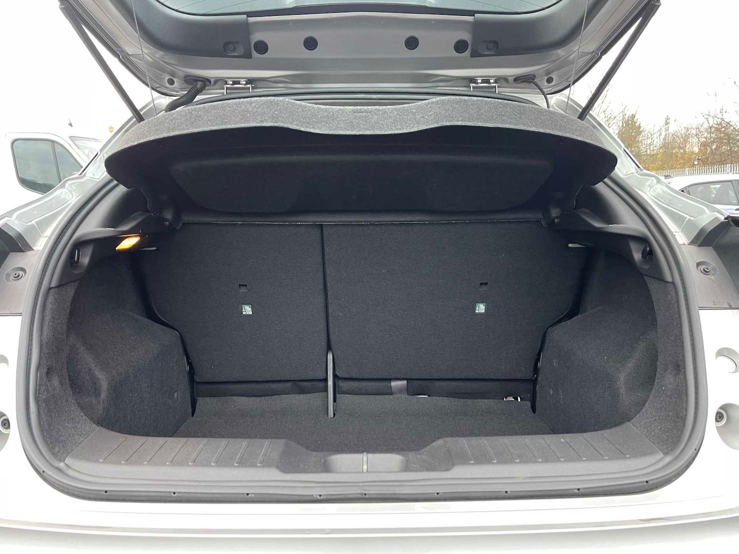 Used Nissan Juke 2024 for sale - 77077359: Photo 30