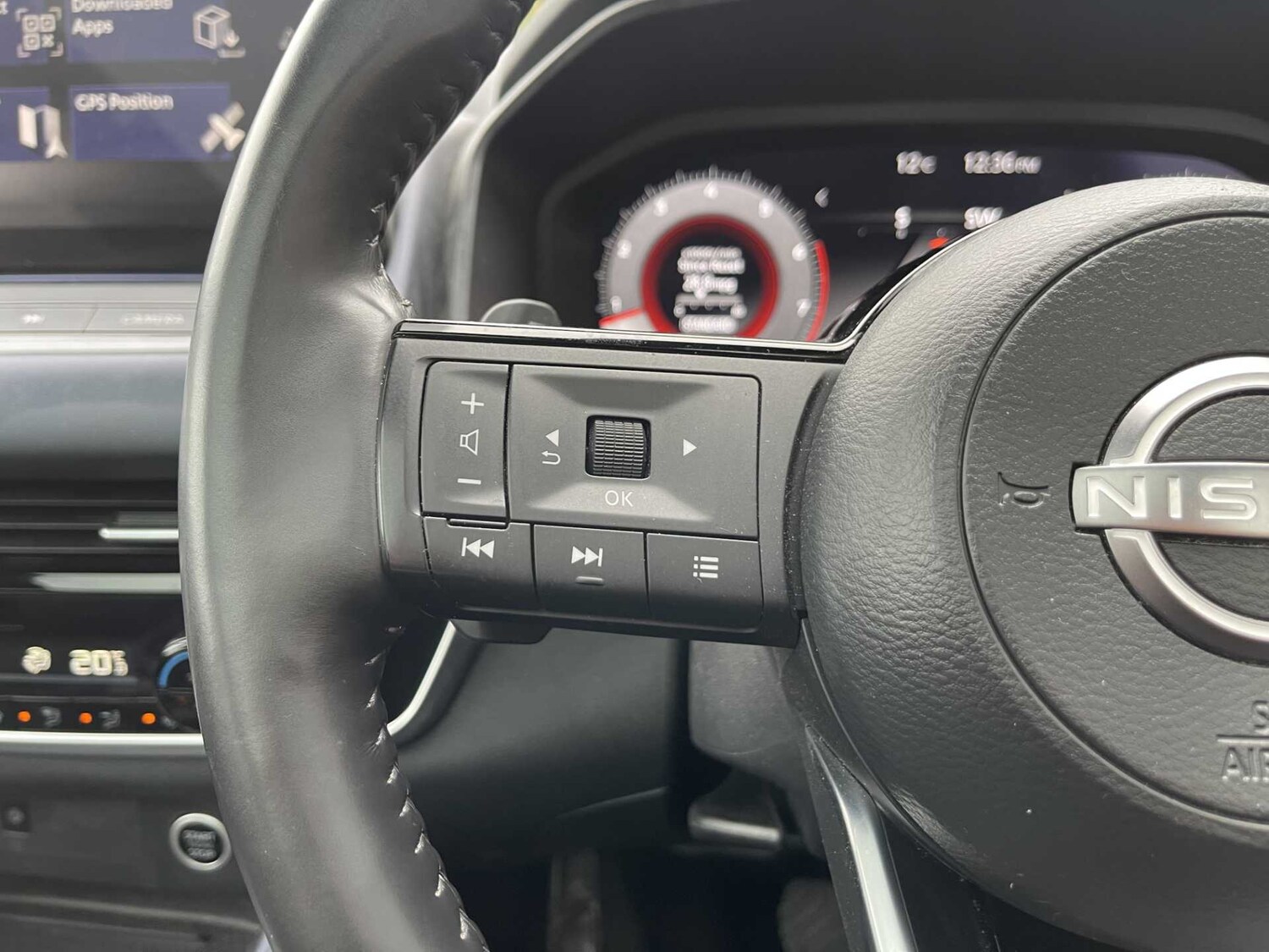 Used Nissan Qashqai 2022 for sale - 76299401: Photo 25