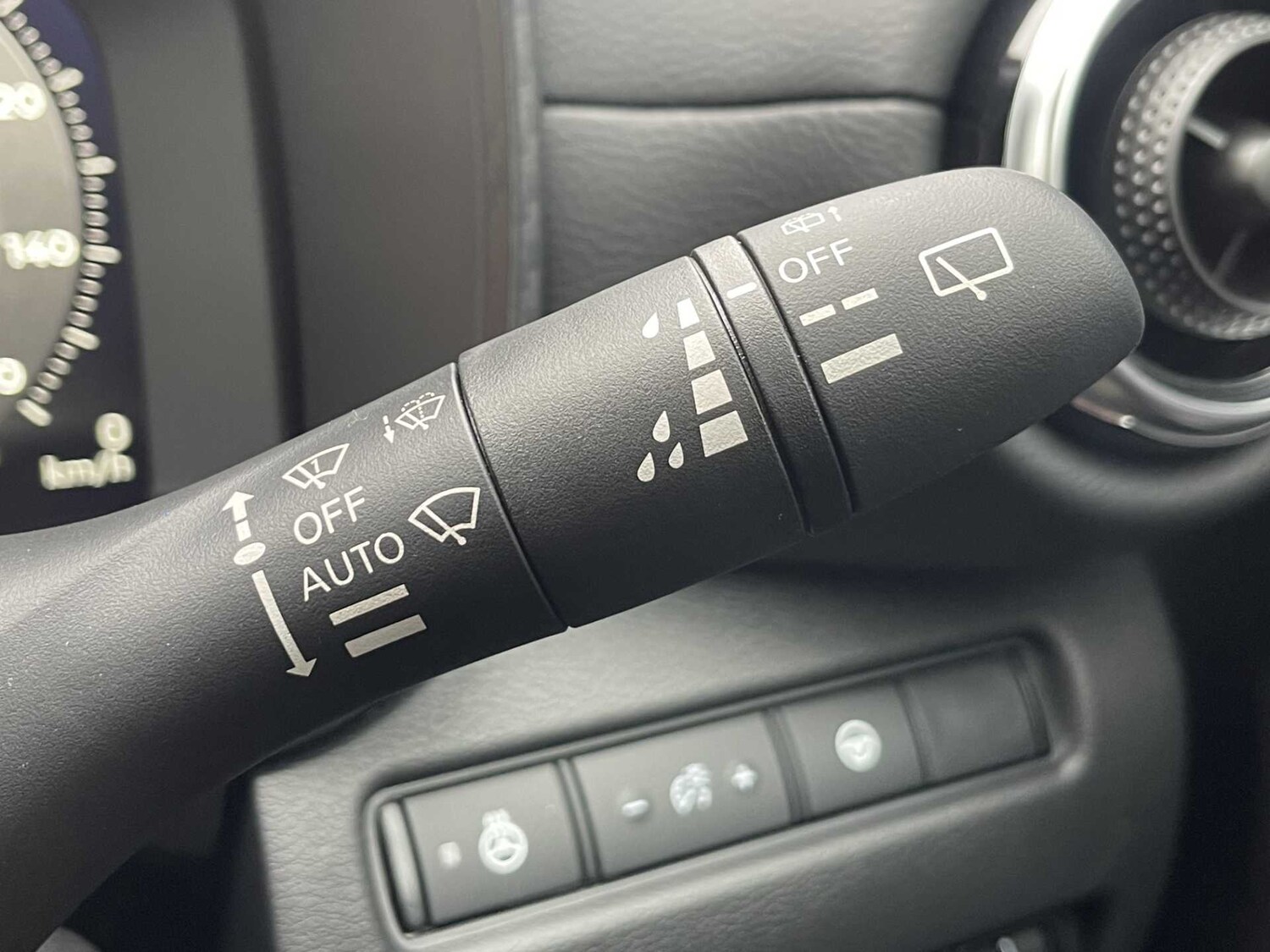 Used Nissan Juke 2025 for sale - 76299370: Photo 28