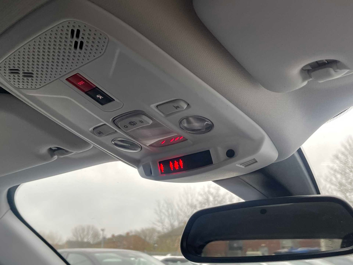 Used Peugeot 2008 2020 for sale - 76986957: Photo 13