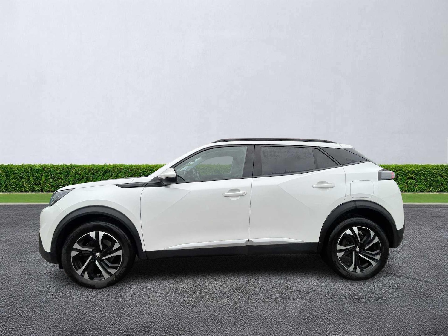 Used Peugeot 2008 2020 for sale - 76986957: Photo 4