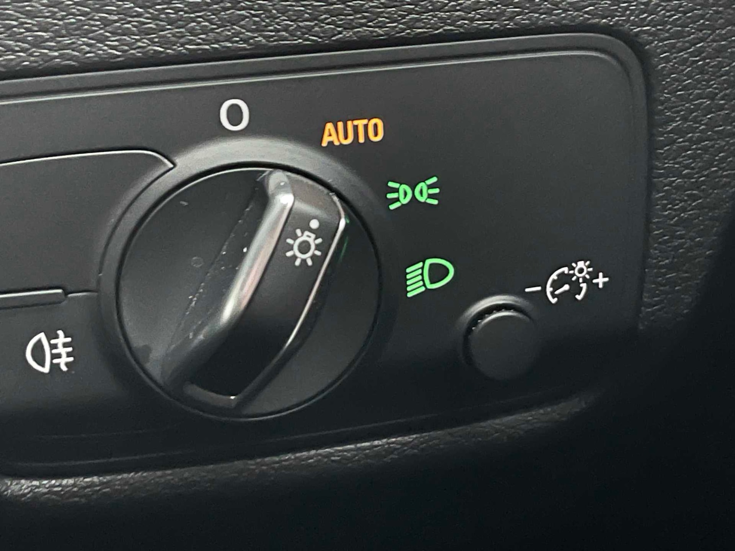 Used Audi Q2 2022 for sale - 76986926: Photo 42