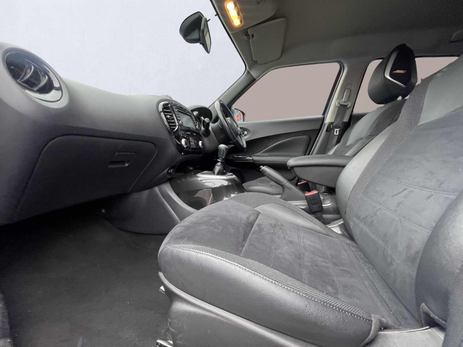 Used Nissan Juke 2018 for sale - 76170750: Photo 17