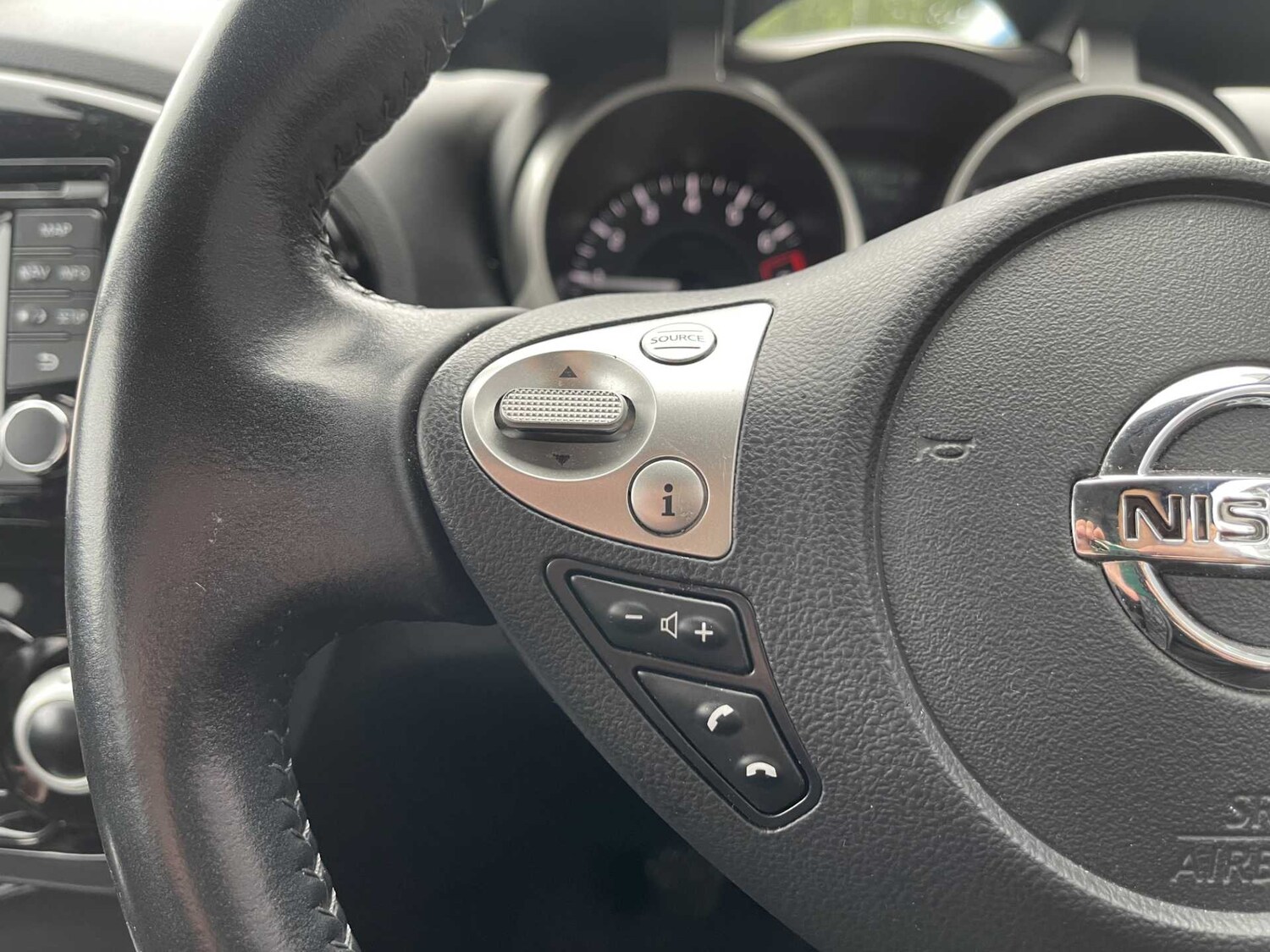 Used Nissan Juke 2018 for sale - 76170750: Photo 26