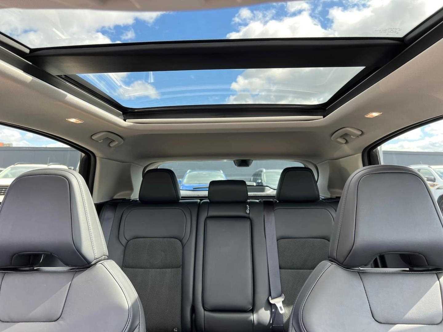 Used Nissan ARIYA 2024 for sale - 77488416: Photo 32