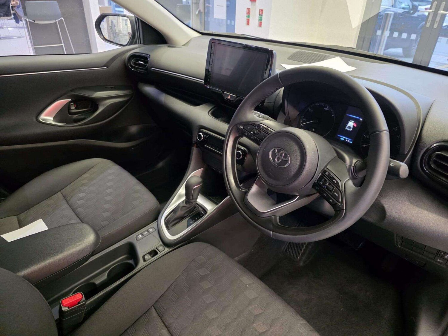 Used Toyota Yaris 2025 for sale - 77759367: Photo 17