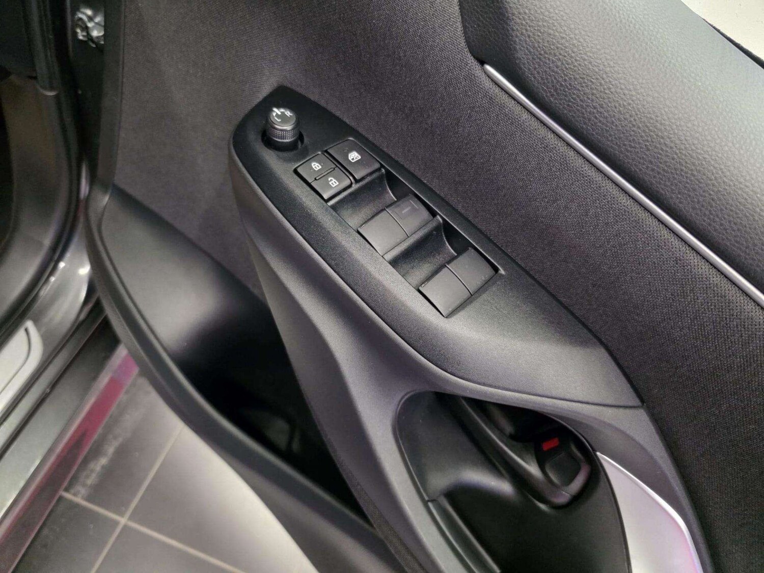 Used Toyota Yaris 2025 for sale - 77759367: Photo 19