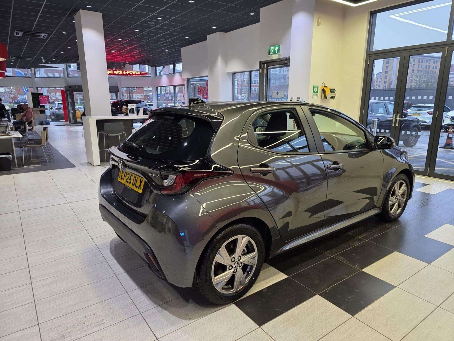 Used Toyota Yaris 2025 for sale - 77759367: Photo 25