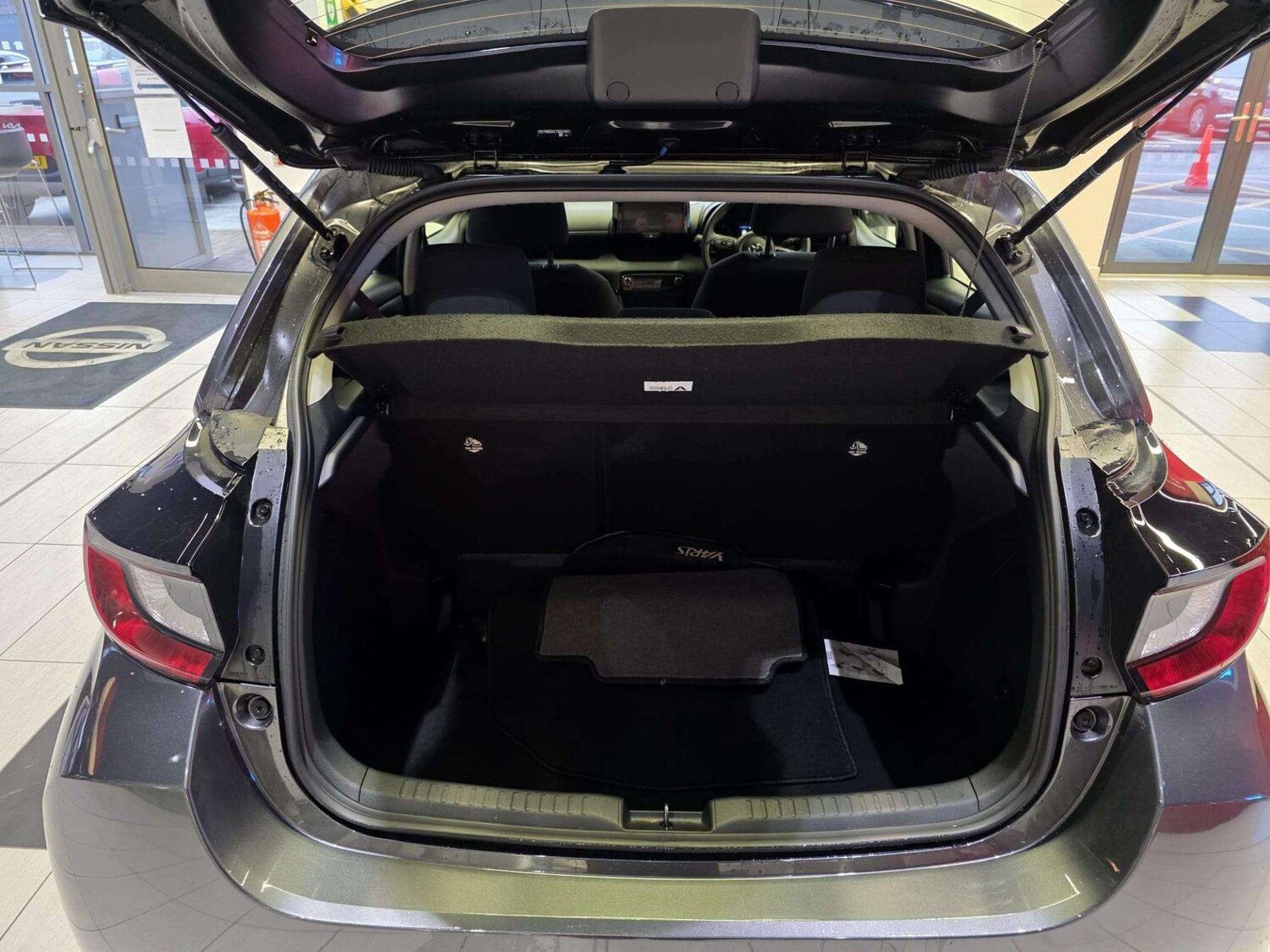 Used Toyota Yaris 2025 for sale - 77759367: Photo 27