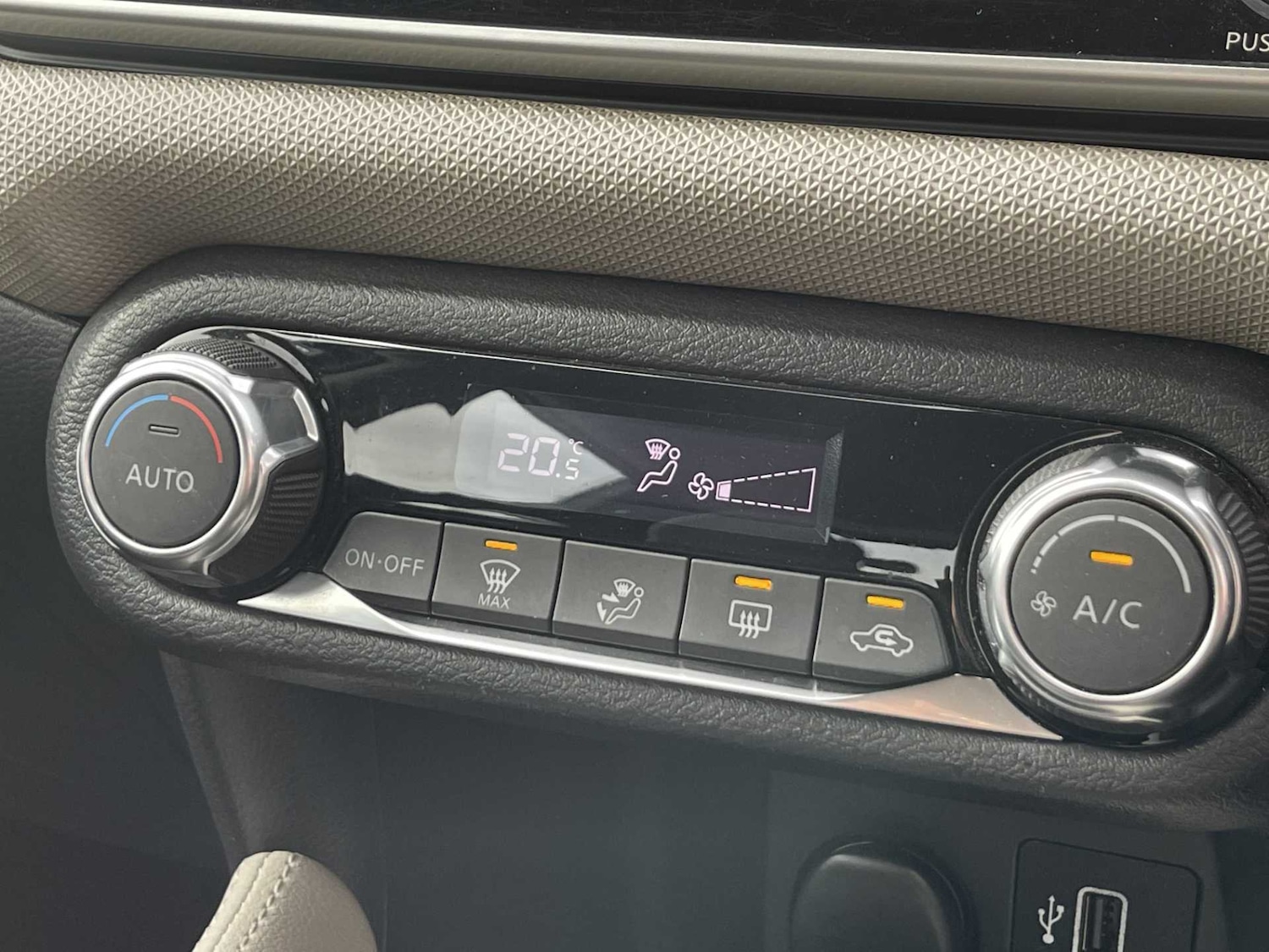 Used Nissan Micra 2019 for sale - 76471109: Photo 24