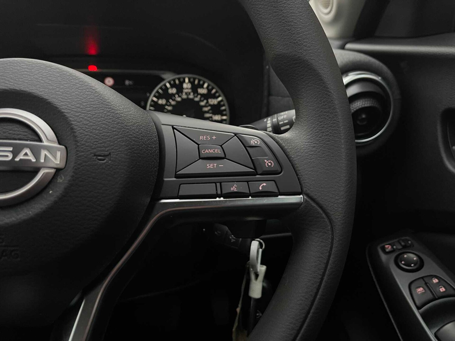 Used Nissan Juke 2024 for sale - 77487711: Photo 25