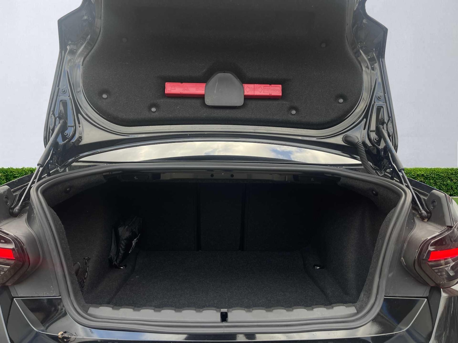 Used BMW 2 Series 2024 for sale - 77639330: Photo 19