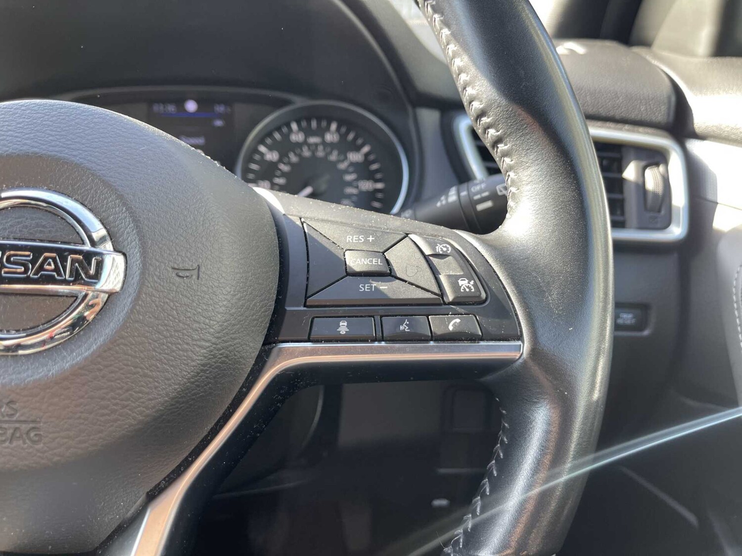 Used Nissan Qashqai 2020 for sale - 76102474: Photo 26