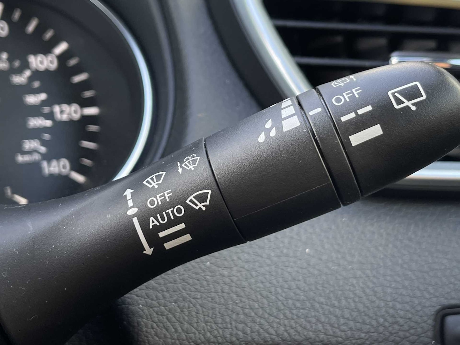 Used Nissan Qashqai 2020 for sale - 76102474: Photo 28