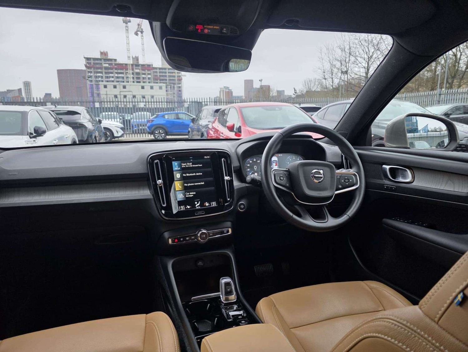 Used Volvo XC40 2020 for sale - 78191877: Photo 2