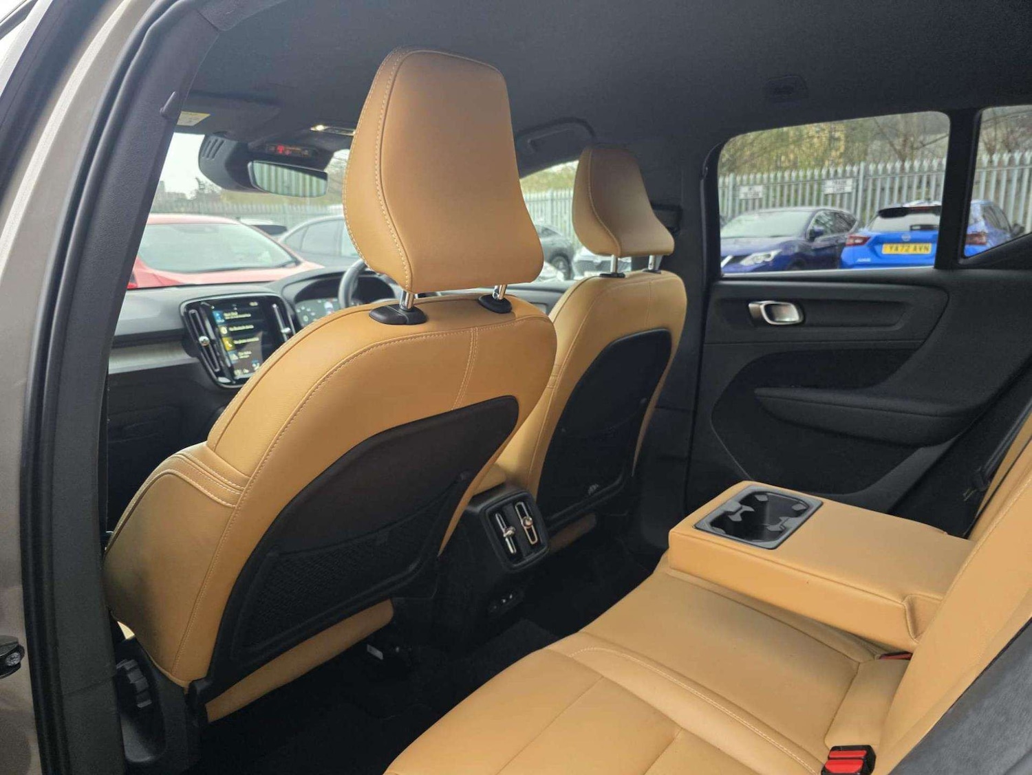 Used Volvo XC40 2020 for sale - 78191877: Photo 4