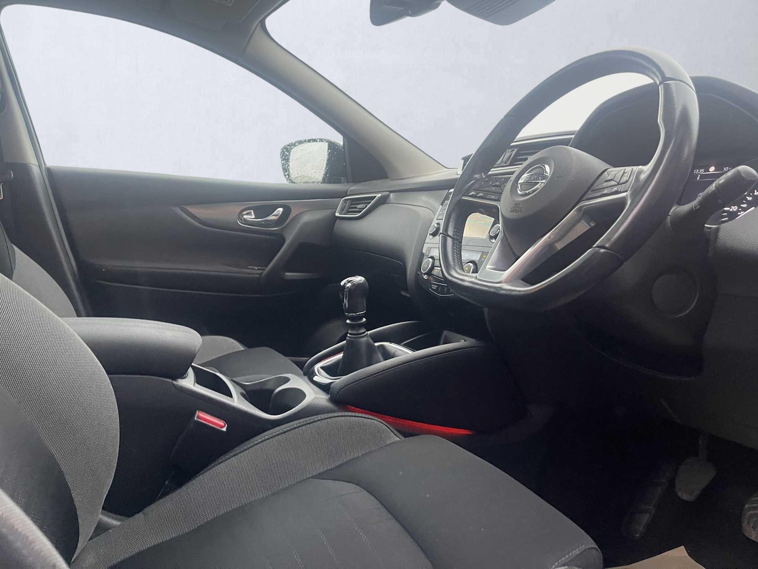 Used Nissan Qashqai 2018 for sale - 76986949: Photo 17