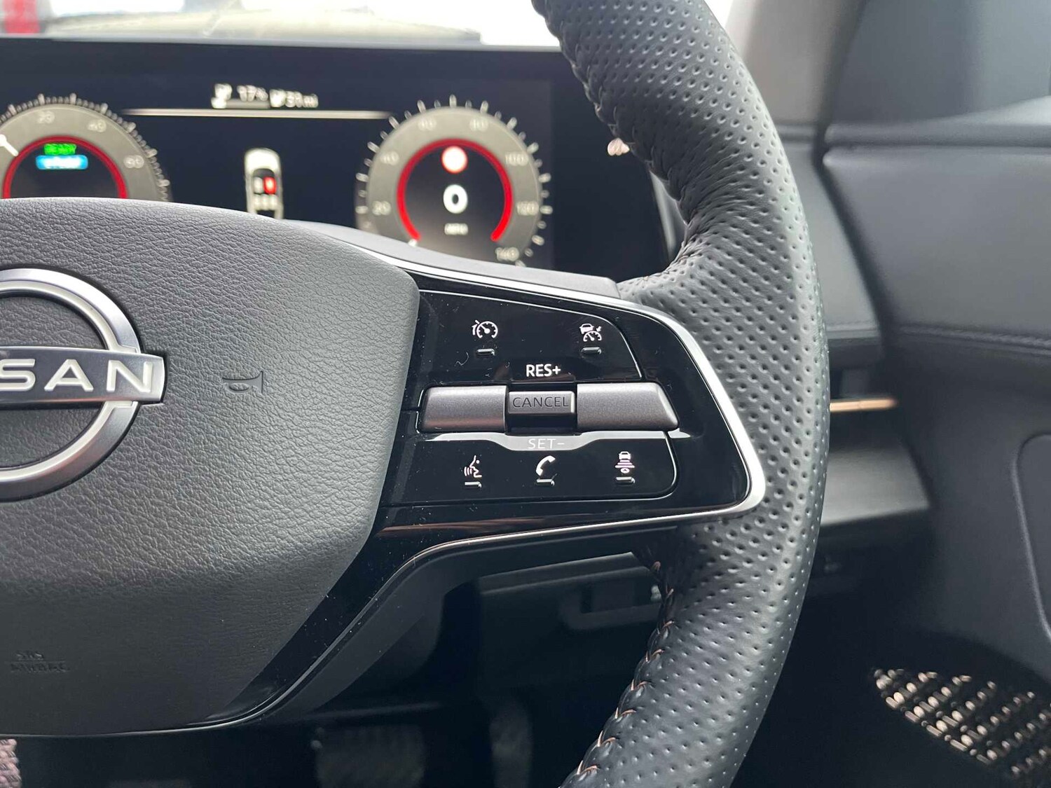 Used Nissan ARIYA 2024 for sale - 76837154: Photo 26