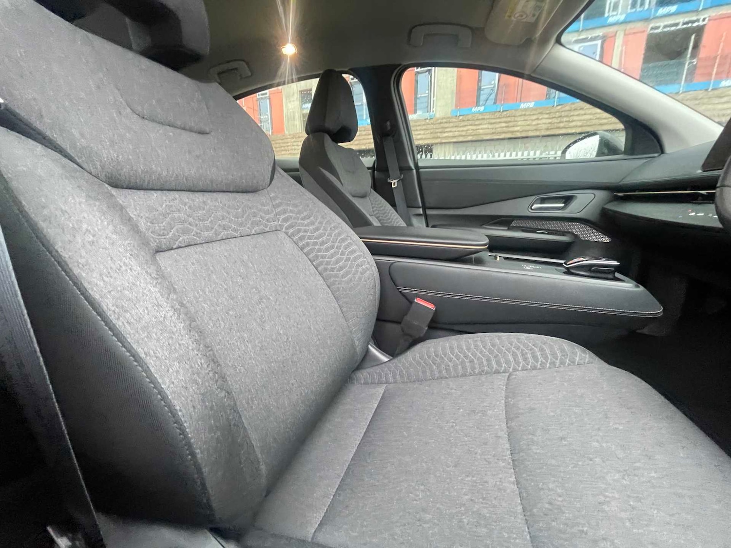 Used Nissan ARIYA 2024 for sale - 76837154: Photo 33