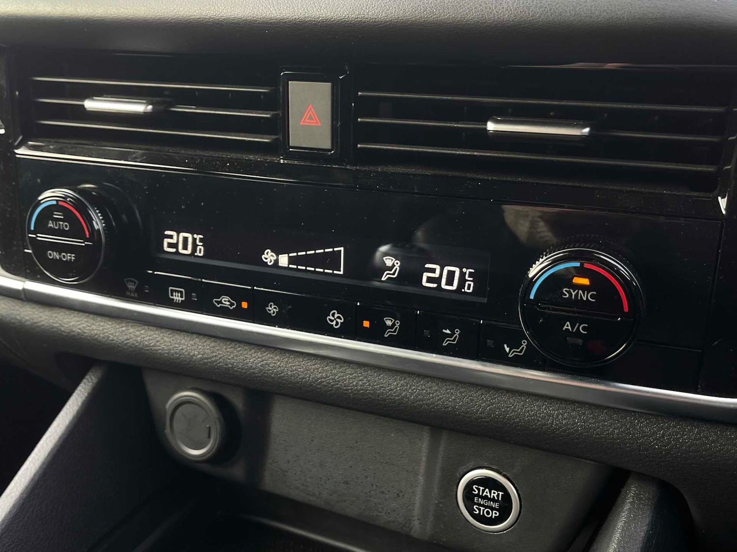 Used Nissan Qashqai 2024 for sale - 76958787: Photo 24