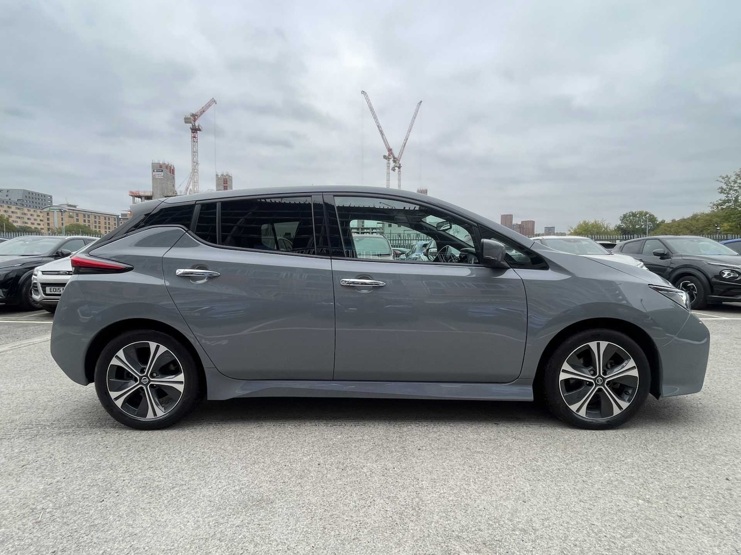 Used Nissan Leaf 2021 for sale - 76403461: Photo 9