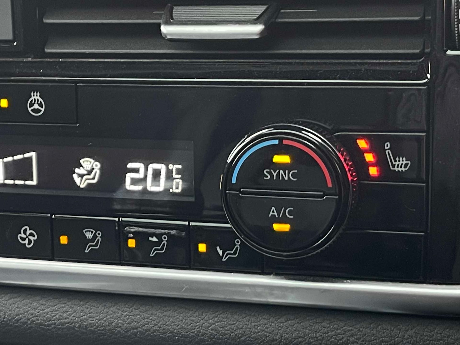 Used Nissan Qashqai 2022 for sale - 77069339: Photo 41