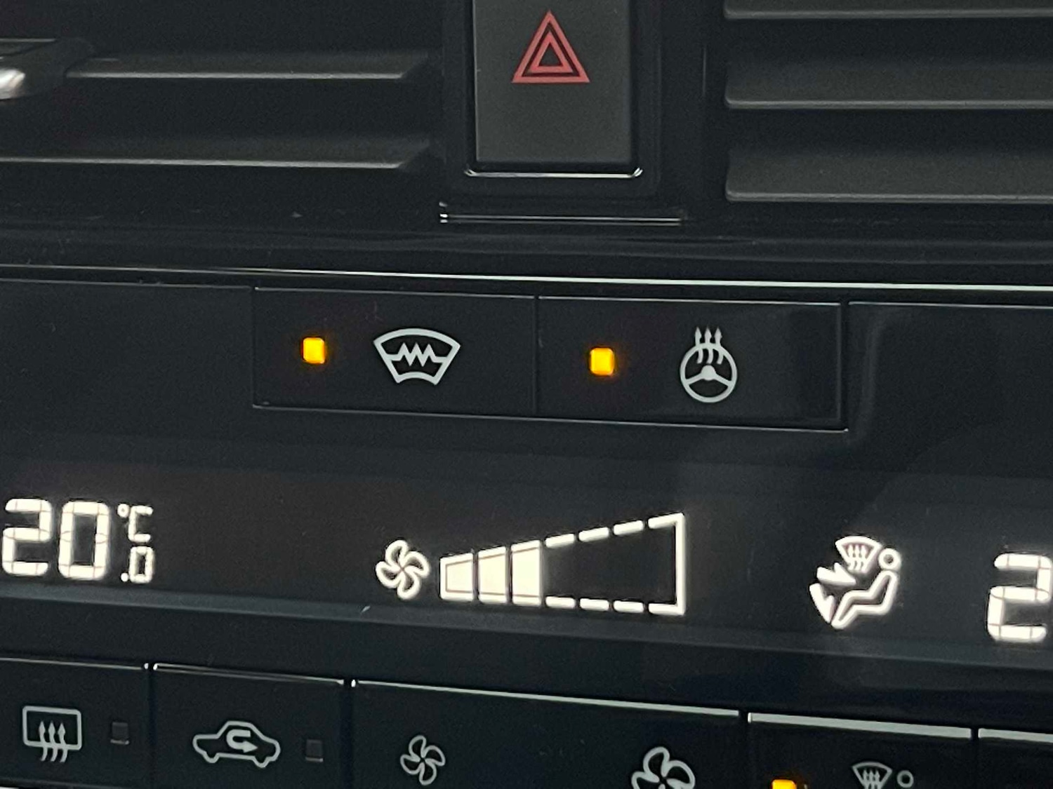 Used Nissan Qashqai 2023 for sale - 77069344: Photo 39