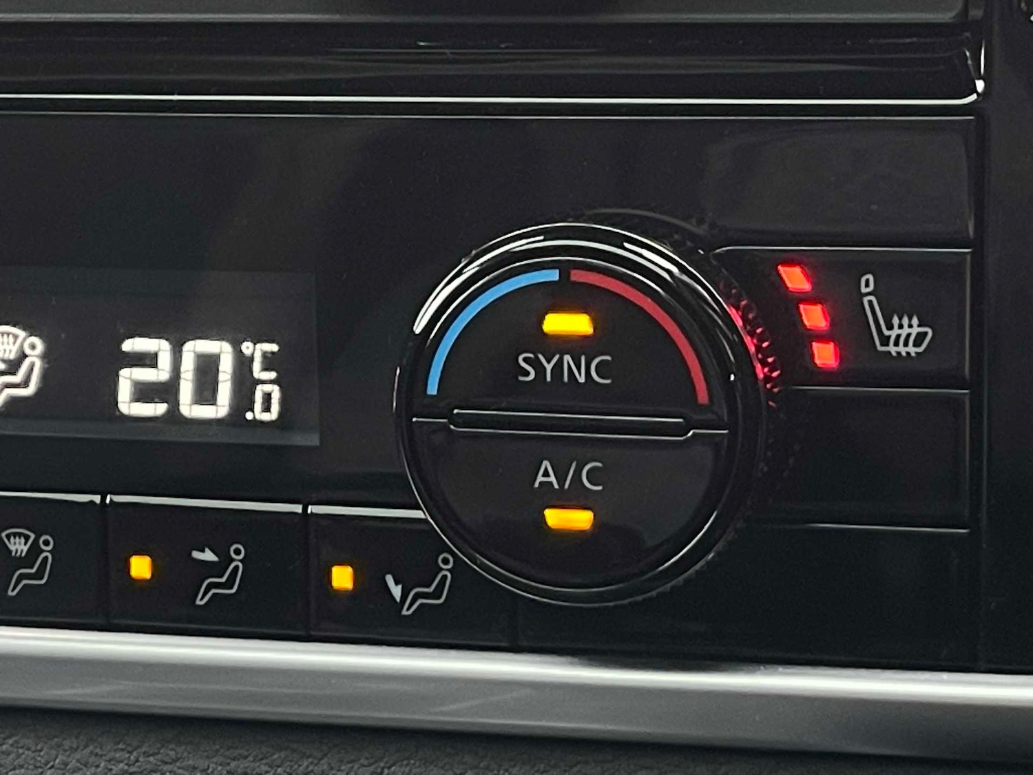 Used Nissan Qashqai 2023 for sale - 77069344: Photo 40