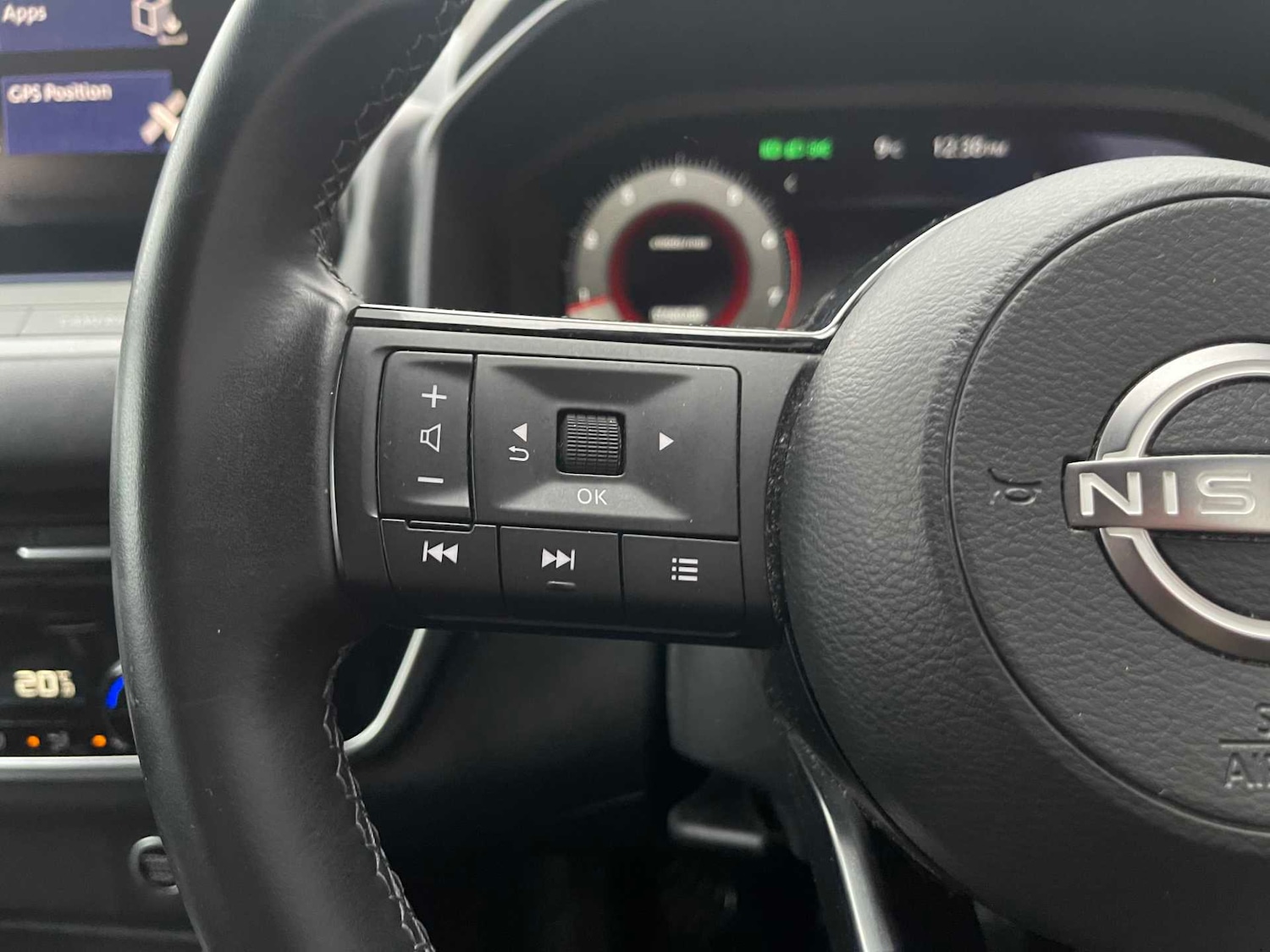 Used Nissan Qashqai 2022 for sale - 76986920: Photo 25