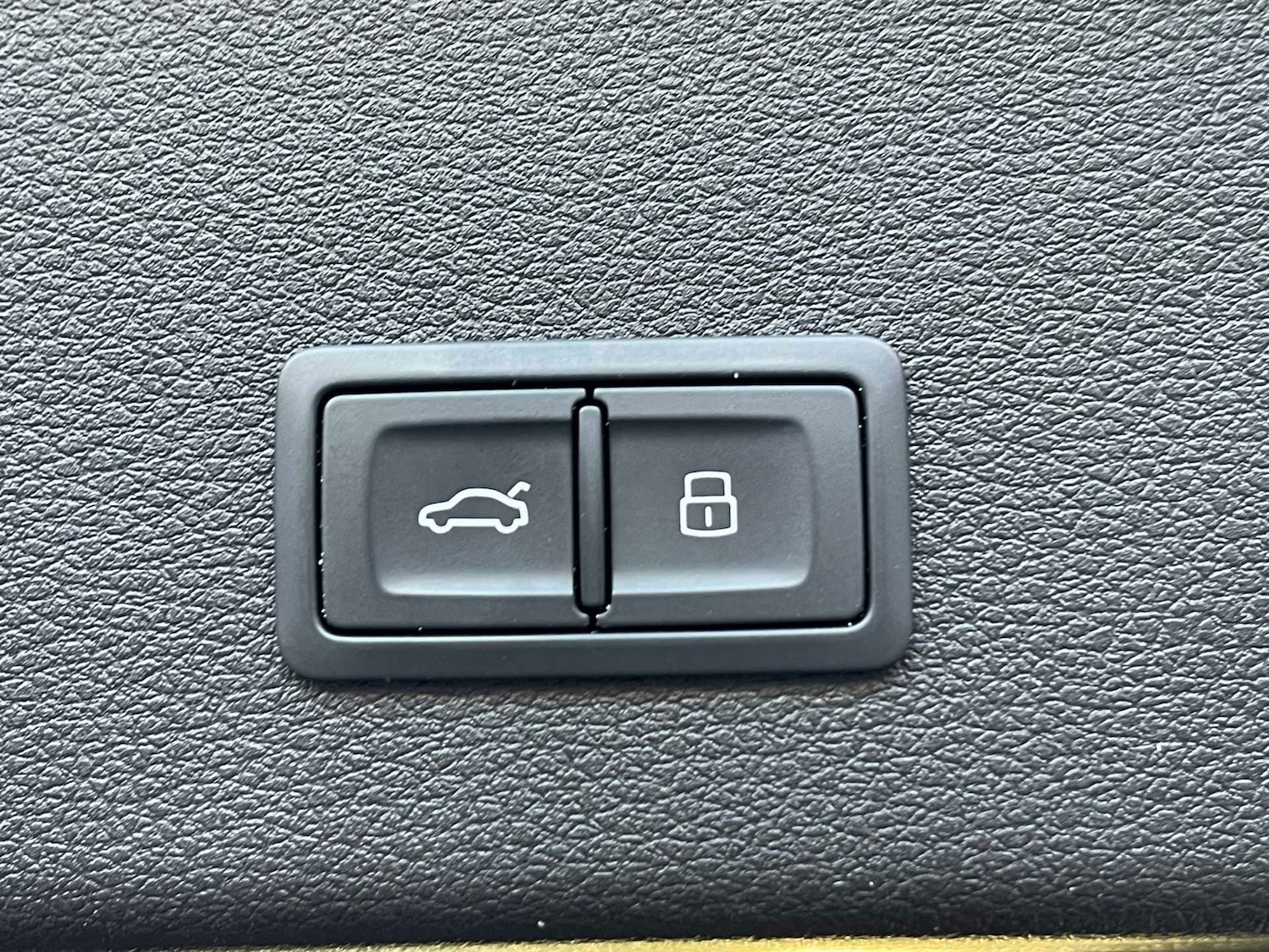 Used Audi e-tron 2022 for sale - 76963502: Photo 38