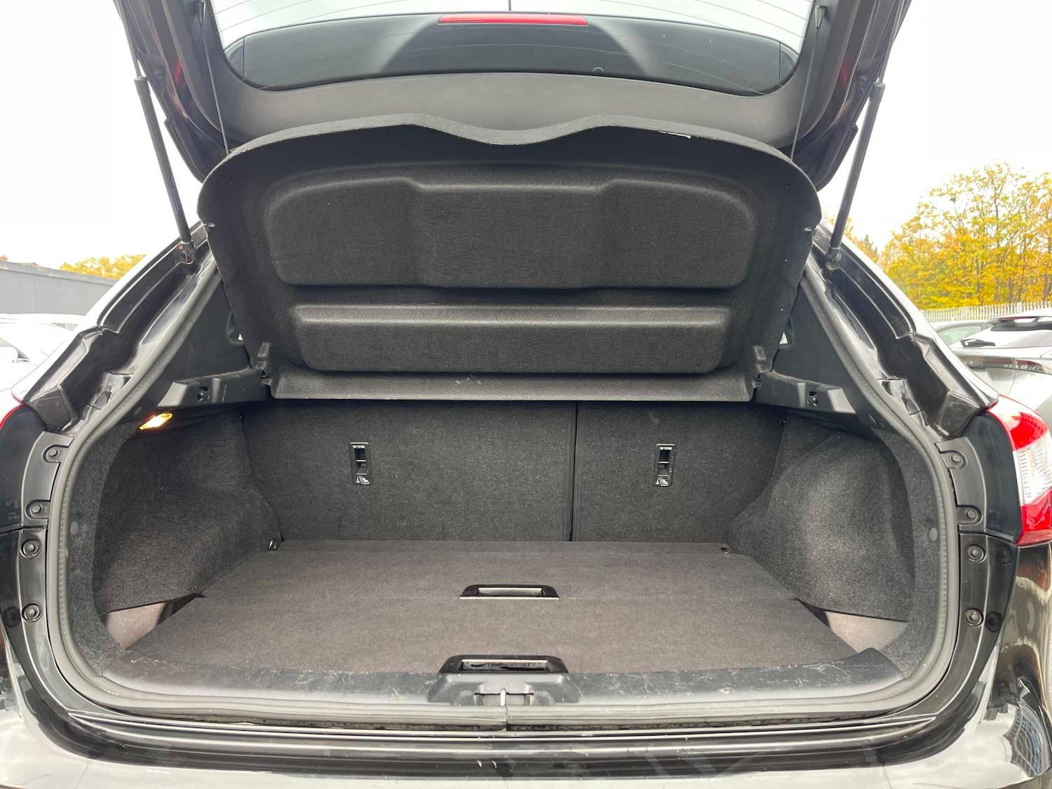 Used Nissan Qashqai 2017 for sale - 76651281: Photo 20