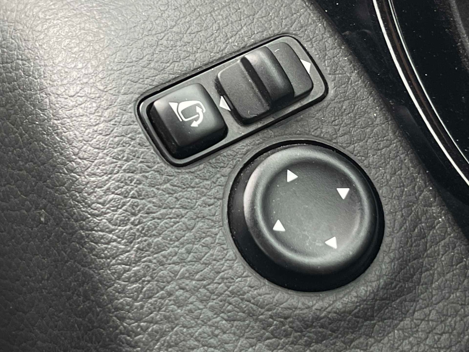 Used Nissan Qashqai 2017 for sale - 76651281: Photo 39